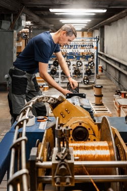 Скрутка кабельной продукции